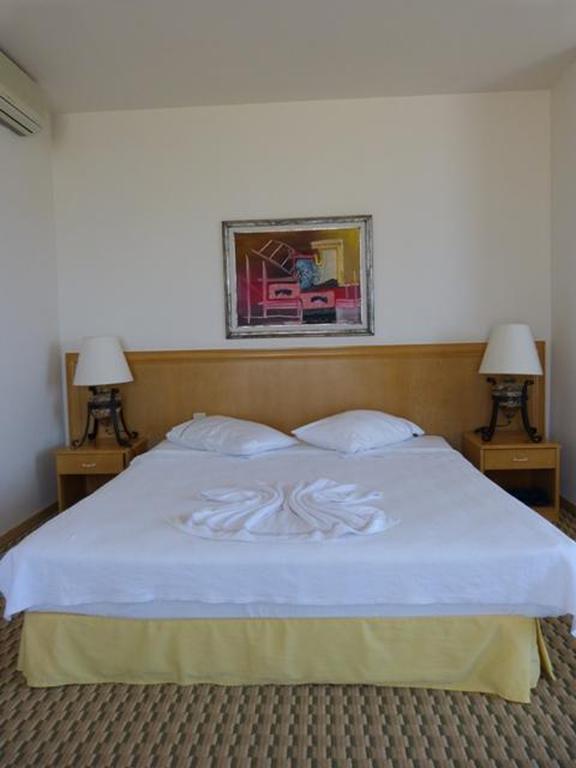 Belek Park Hotel Стая снимка